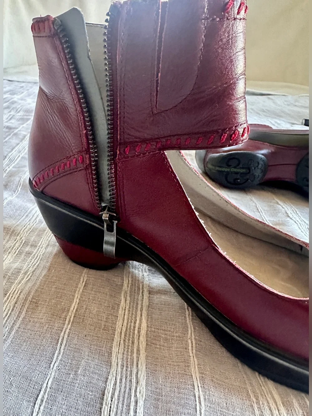 JAMBU Roxbury Leather Mary Jane Platform Pump | Burgundy Women’s 9 NWOT - Picture 9 of 13
